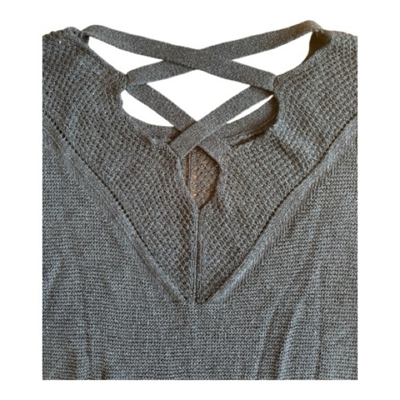 Heartloom Charcoal Knit Top - Picture 3 of 8